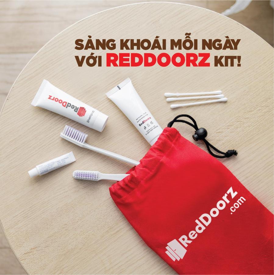 Reddoorz Bamboo Saigon Hotel Su Van Hanh โฮจิมินห์ซิตี้ ภายนอก รูปภาพ